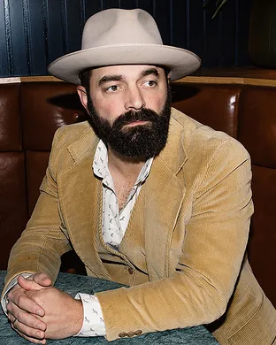 Drew Holcomb Sandy