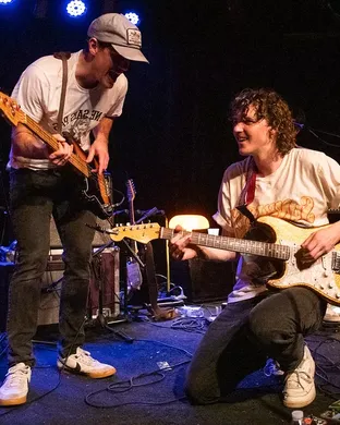 Houndmouth Sandy