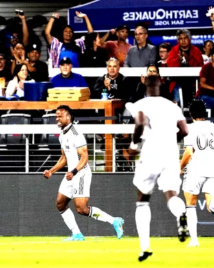 San Jose Earthquakes Sandy
